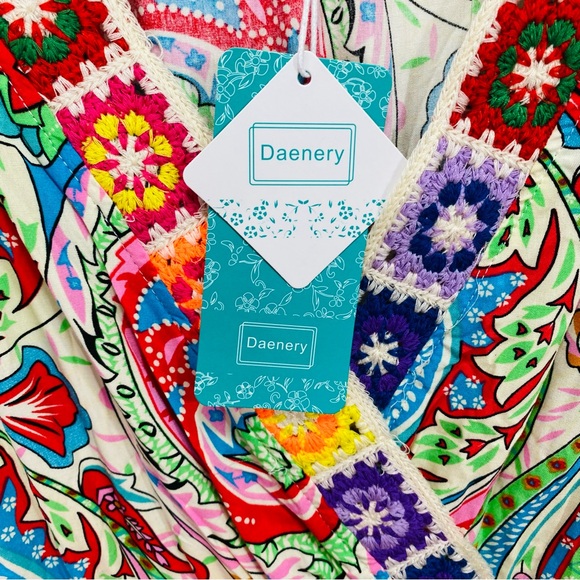 Daenery Maxi‎ Dress Womens Med Rainbow Short Sleeve Embroidered New VNeck Floral - Picture 4 of 9
